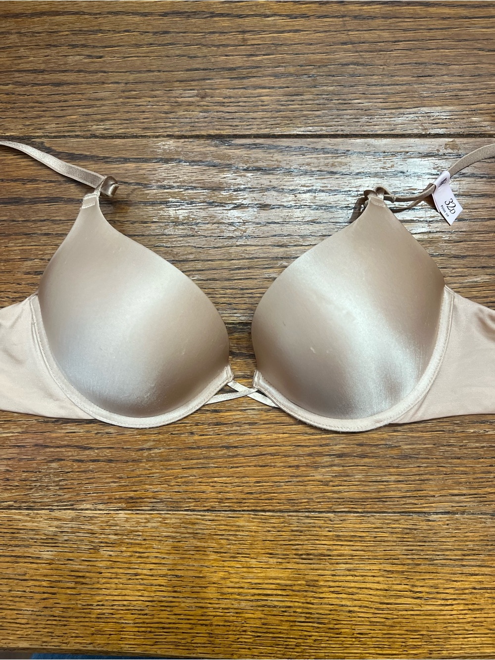 Victoria’s Secret Bombshell Plunge Bra 32D NWT Beige Add 2 Cups Bra